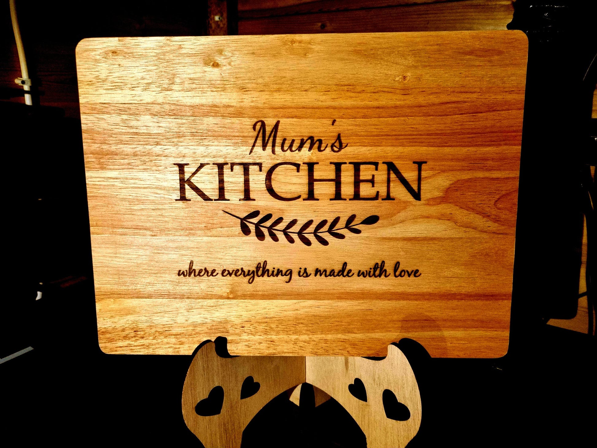 Mums Kitchen were everything is made with love Chopping Board